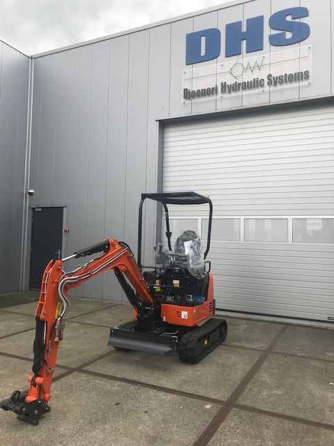 Hitachi ZX19U-5A open cabine: Opbouw snelwisselsysteem en proportioneel rotatiefunctie