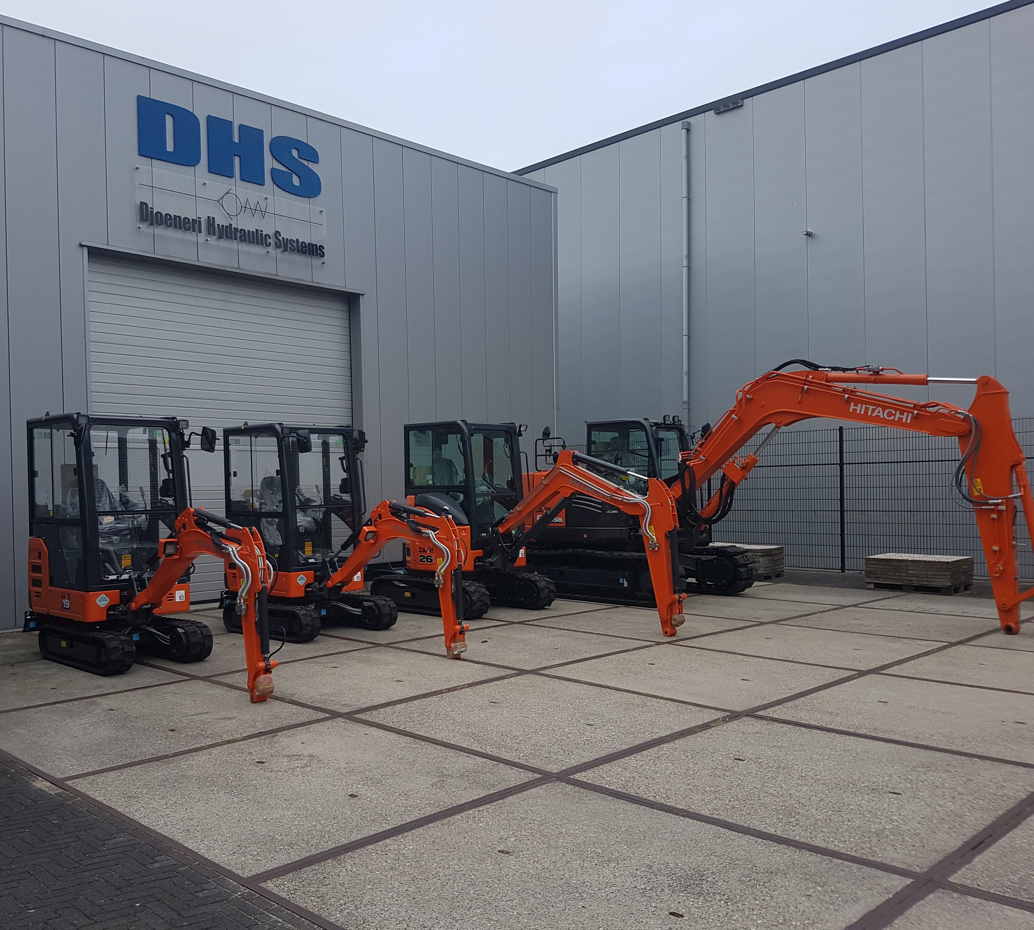 Extra functies (snelwisselsysteem, proportionele rotatie functie (boom swing) etc. voor verschillende Hitachi graafmachines